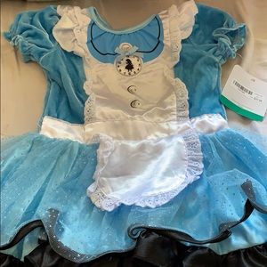 Alice in wonderland dress